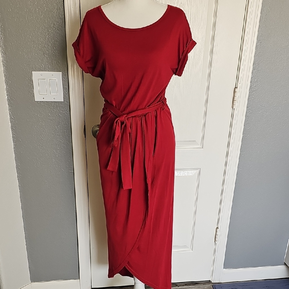 Elegant Red Women's Dress